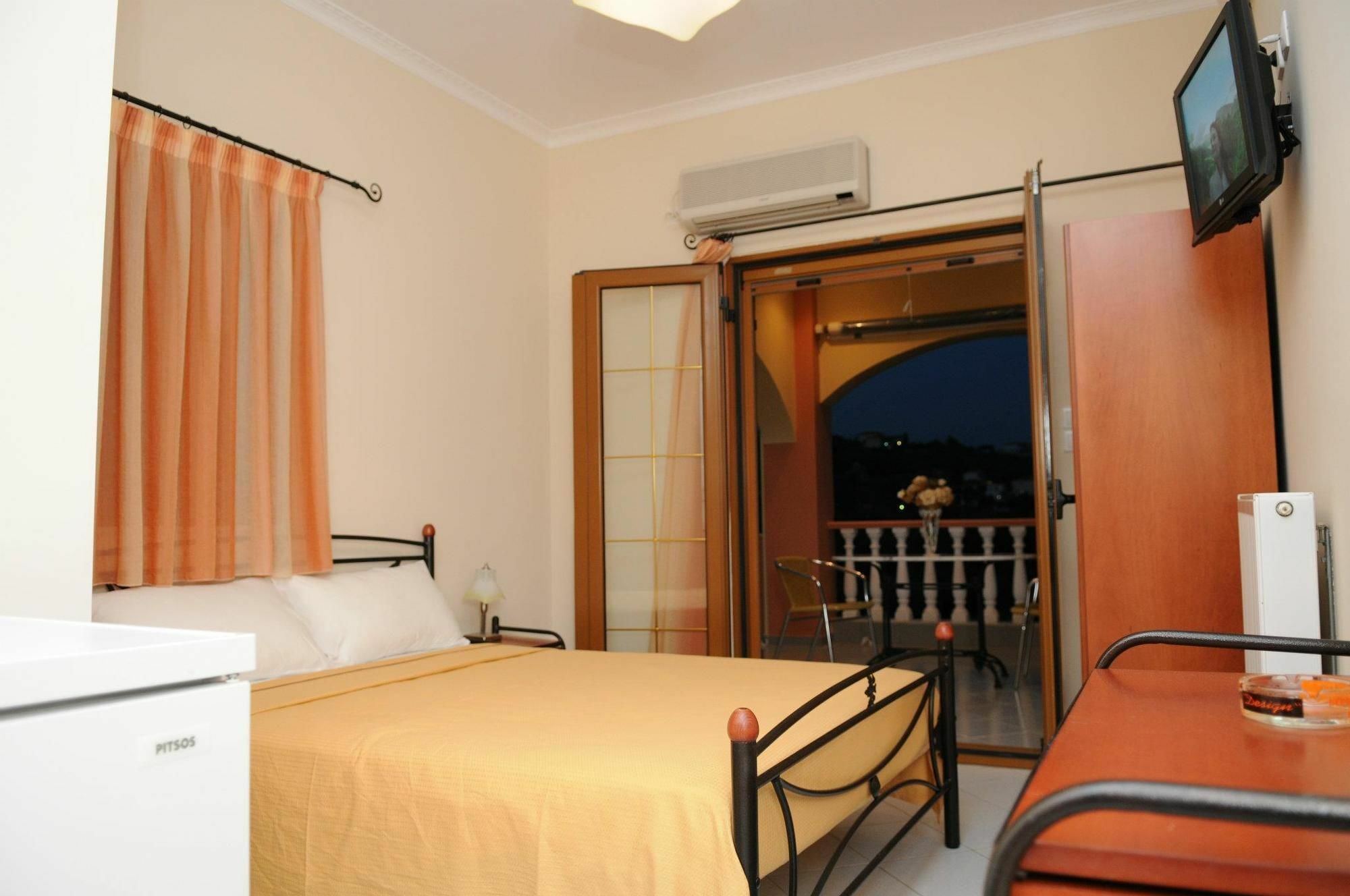 Sofia Apartments Mavrovouni  Екстер'єр фото