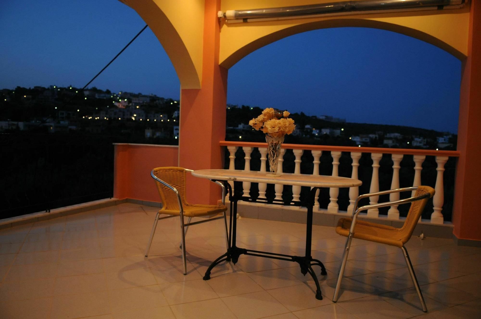 Sofia Apartments Mavrovouni  Екстер'єр фото